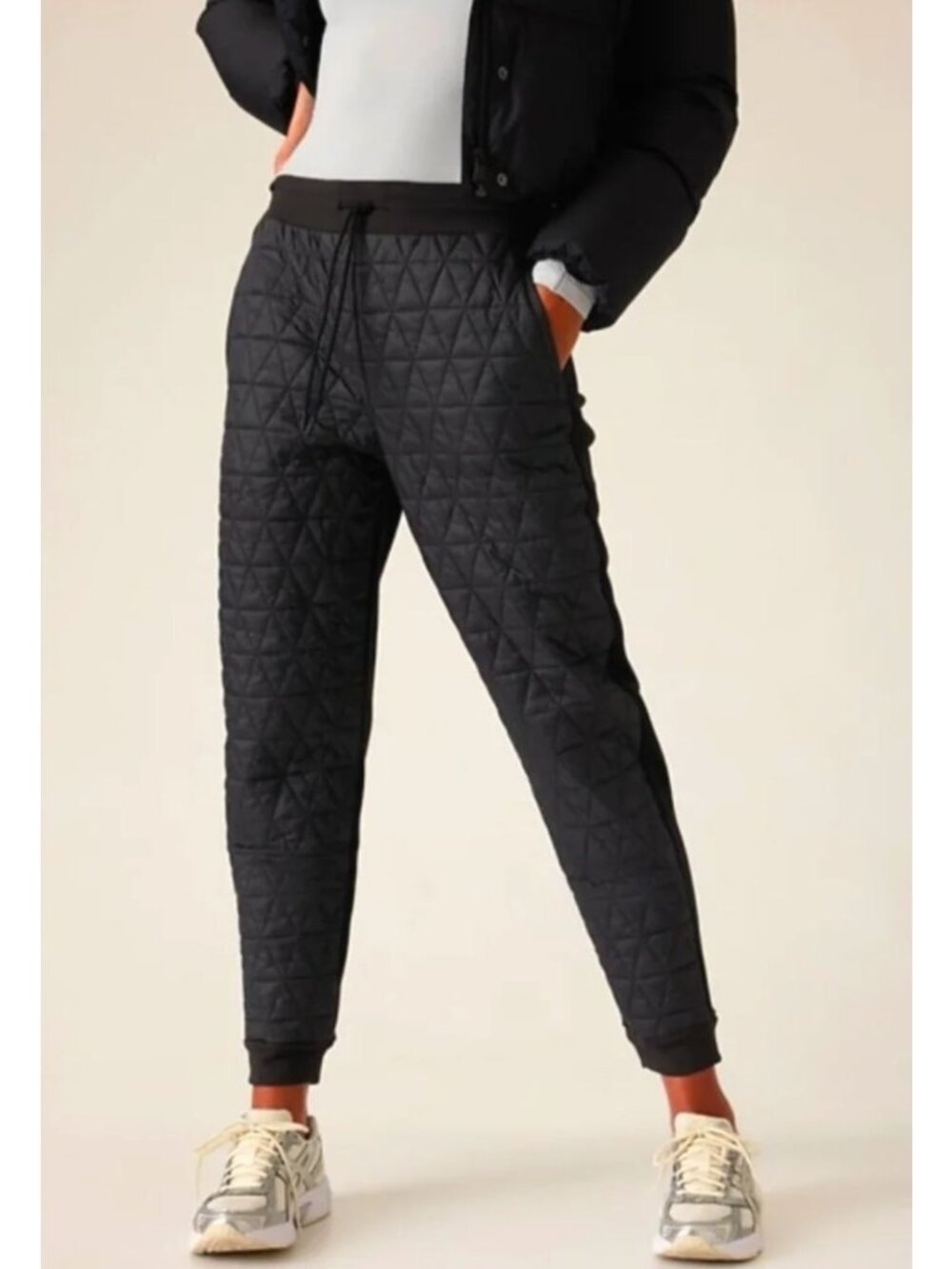 Athleta Black Solstice Quilted Jogger Ski Lodge Pants Size 6 Pockets Warm Winter